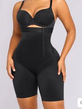 High-Waist Black Full-Body Shaping Short with Front Zipper